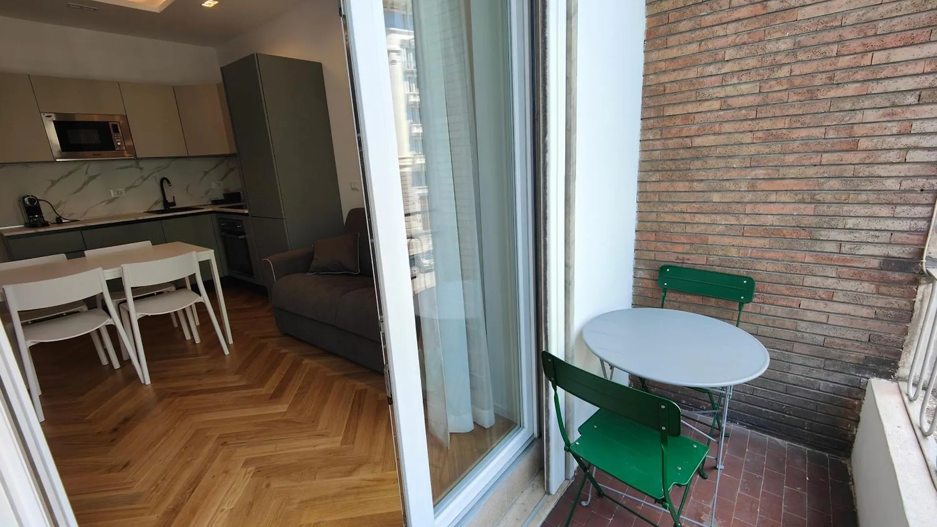 Appartement Doria 10 Next To Train Station à Milan Italie
